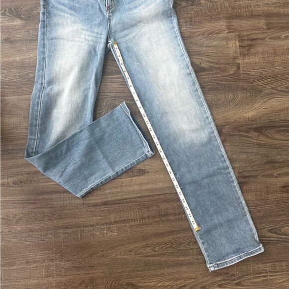 Fashion Nova Straight Leg Jeans - Size 3 - Picture 9 of 12